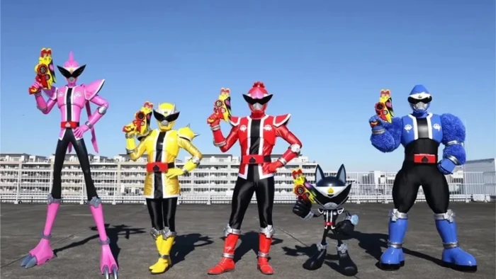 Buy and sell Avataro Sentai Donbrothers movies cheap and complete (4)