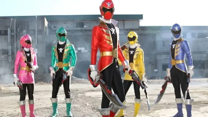 Buy and sell Kaizoku Sentai Gokaiger movies cheap and complete (5)
