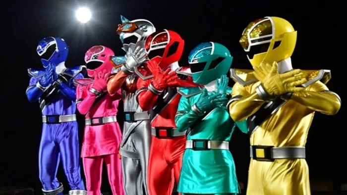 Buy and sell Mashin Sentai Kiramager movies cheap and complete (4)