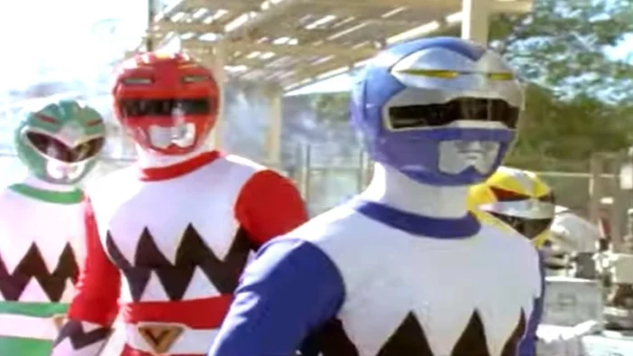 Buy and sell Power Rangers Lost Galaxy movies cheap and complete (5)